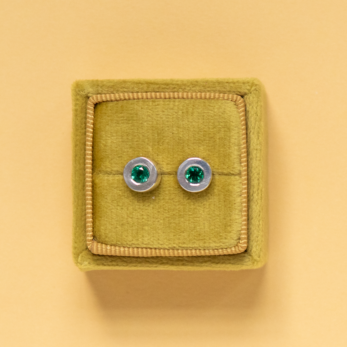 Emerald Big Studs
