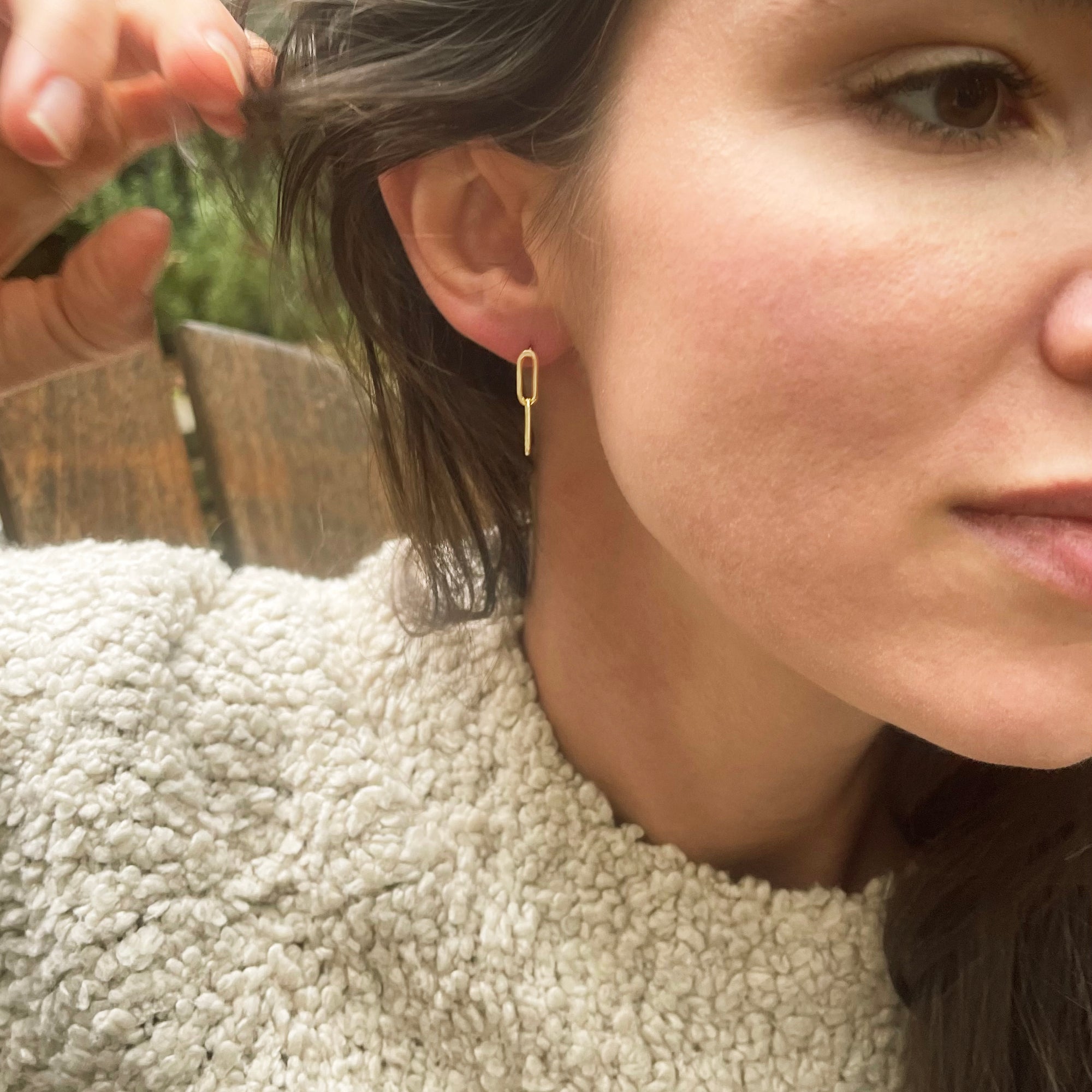 Tiny Paperclip Earrings - Gold
